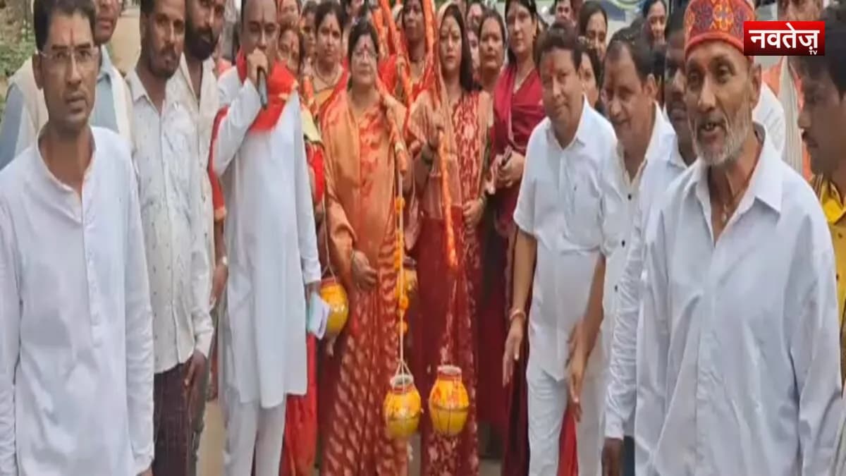 कांग्रेस कार्यालय से निकली भव्य कावड़ यात्रा