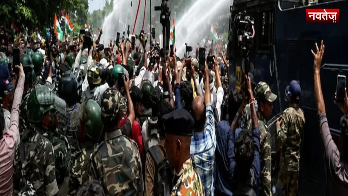 रांची में छात्रों पर लाठीचार्ज, विधानसभा के बाहर मचा हंगामा