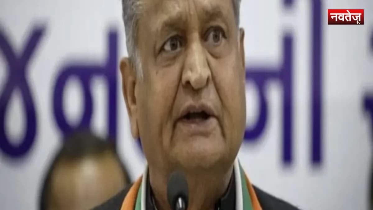 अशोक गहलोत का तंज: परीक्षा प्रबंधन नहीं सुधरा तो राजस्थान में होते रहेंगे पेपर लीक